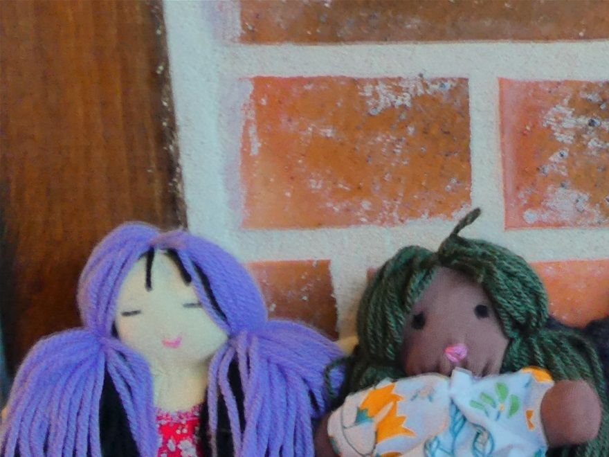 mes petites poupées toutes simples:  Sakura Olive Chocolat violette et Pan