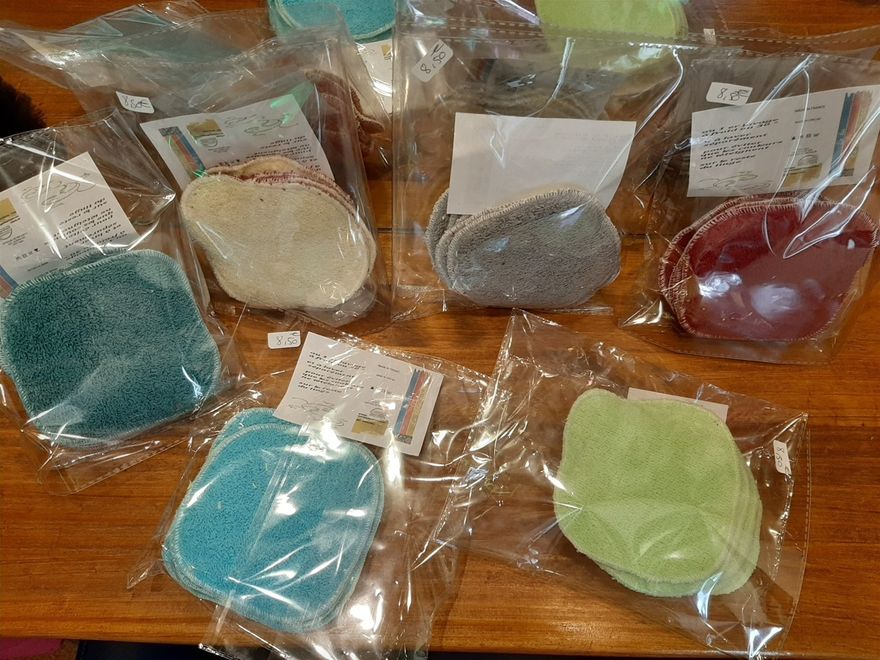 lingettes démaquillantes 8,50 € le lot de 6