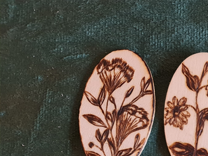Médaillons de 4 cm pour broches ou colliers